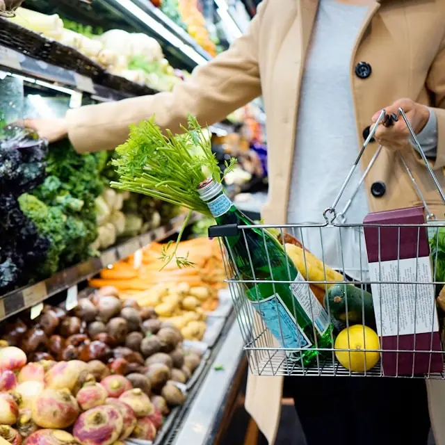 Yesway strebt den Börsengang an der Nasdaq unter dem Ticker YSWY an. Das Unternehmen betreibt 448 Convenience Stores unter der Marke Allsup’s und plant, sein Netzwerk um 130 weitere Filialen auszubauen.